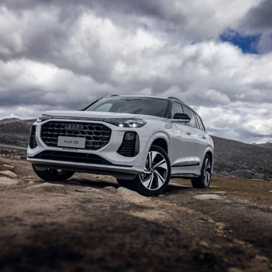 奥迪Q6