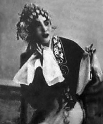 戏子（民间表演技艺者）