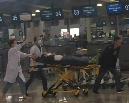 6·12浦东机场爆竹燃炸事件