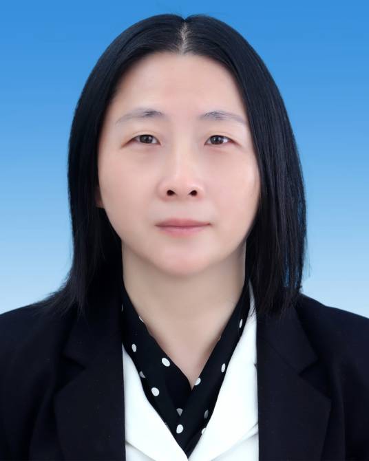 李慧芳（湖北省咸宁市通城县人民政府副县长）