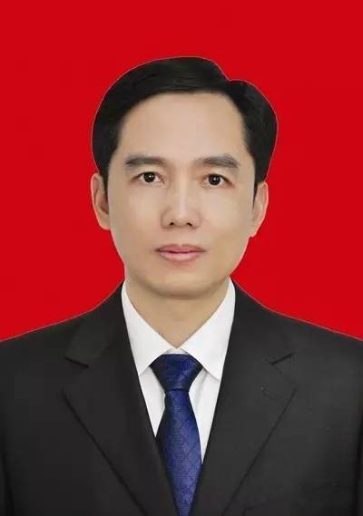 郑军（湖北省纪委监委派驻省委办公厅纪检监察组组长）