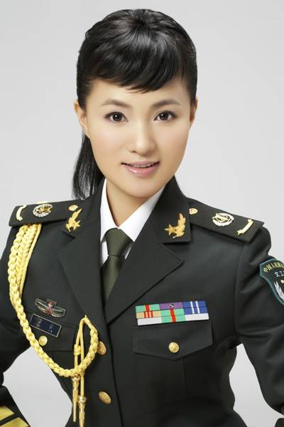 雷佳（中国内地女高音歌唱演员）