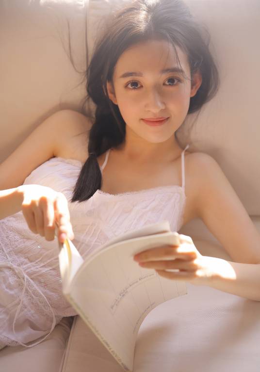 康宁（中国内地女演员）