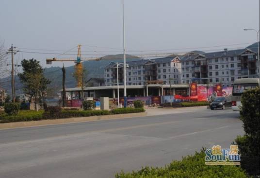 阳光水岸（长沙市岳麓区靳江村的住宅小区）