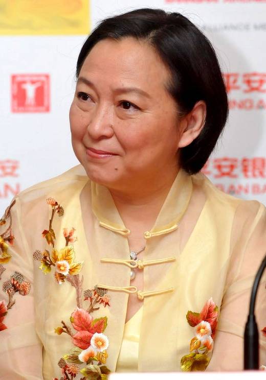 方芳（中国台湾女演员、主持人，台湾综艺女丑界的开山始祖，传奇性秀场与电视界的天王演员）