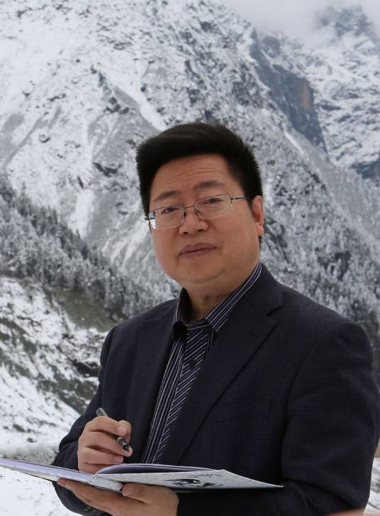 李兵（中国雪山画协会主席，四川省文联副主席）
