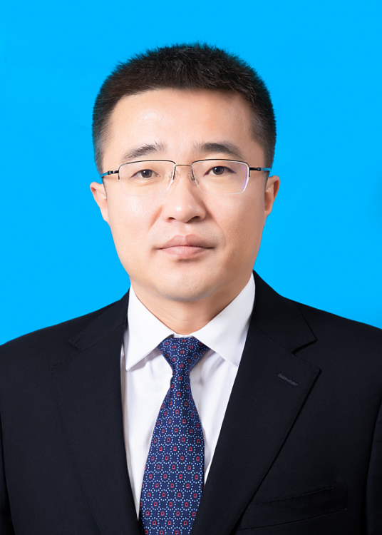 张宏江（陕西省延安市吴起县委副书记、县政府党组书记、县长）