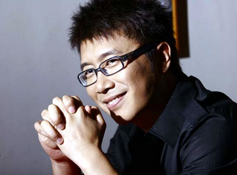 勇敢飞翔（2010年庞龙演唱的歌曲）