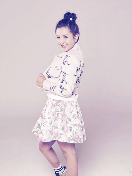 燃烧吧青春（何洁演唱歌曲）