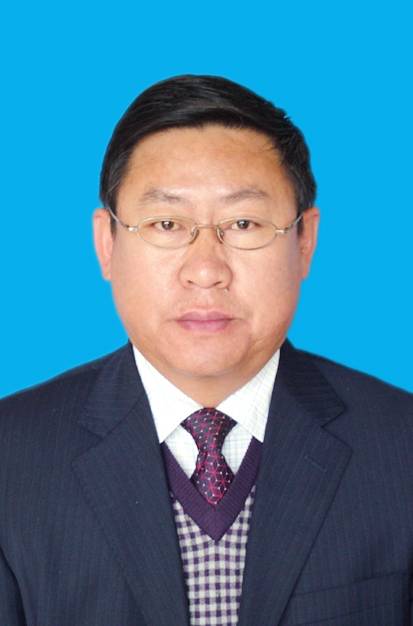 张利平（中共内蒙古大学党委委员、纪委书记）