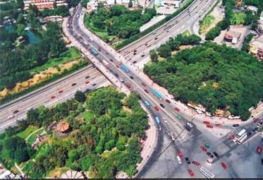 乌鲁木齐西大桥