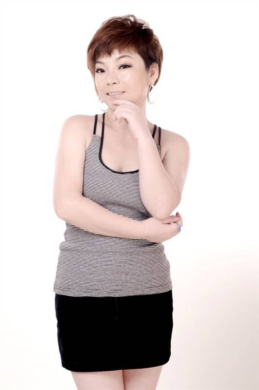 余丽（中国歌手）