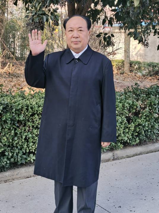 古小月（毛泽东特型演员）