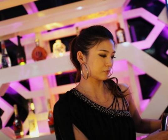 纪鹏（调酒师）