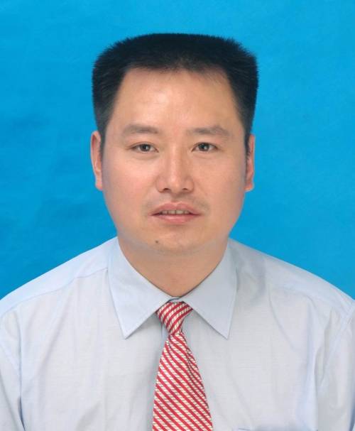 吴忠华（浙江省杭州市桐庐县教育局党委书记、局长）