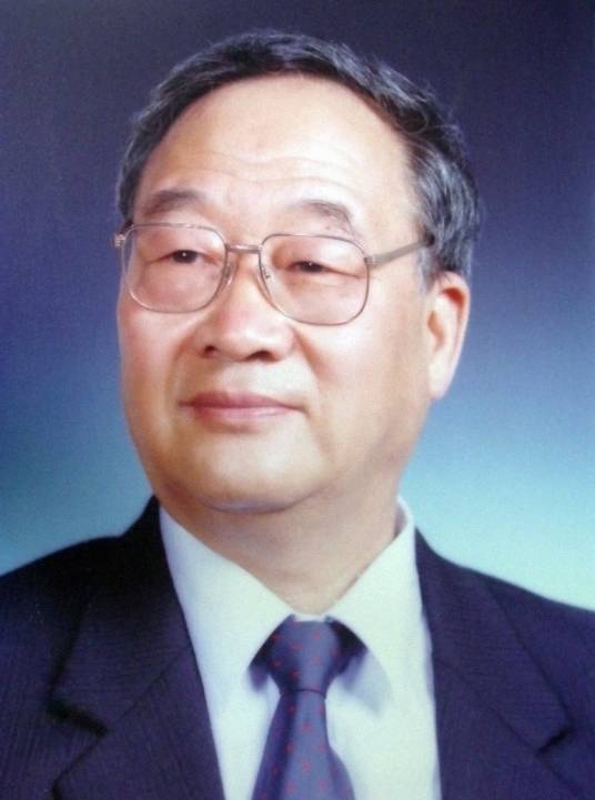 李文华（中国工程院院士、生态学和森林学家）