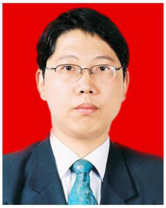 李雪峰（吉林省长春市人民政府原副秘书长）