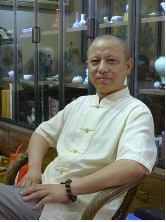 张景辉(景德镇陶瓷学院教授)