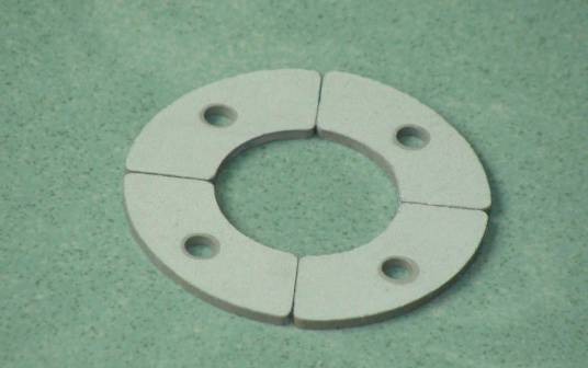 PTC（正的温度系数）