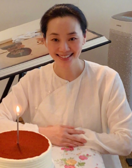 西华（林依轮的妻子）