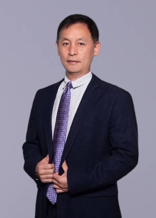 徐刚（深圳技术大学特聘教授）