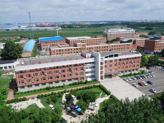 辽宁冶金技师学院