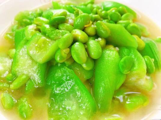 丝瓜炒毛豆