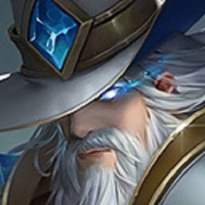 白袍巫师（MOBA手游《英魂之刃口袋版》里的法师类英雄）