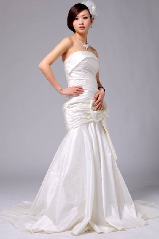 何婷（中国女演员）