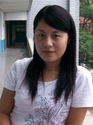 胡敬（江西省高级陶瓷美术师）