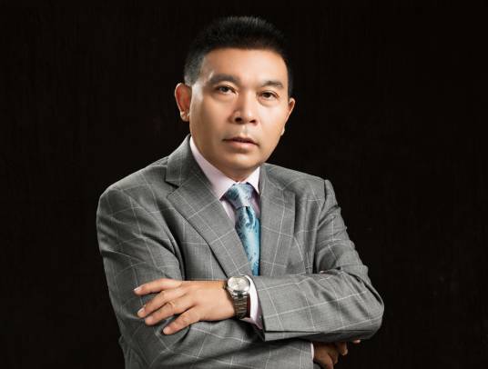 刘学文（贵州省政协委员、2023乡村阅读榜样）