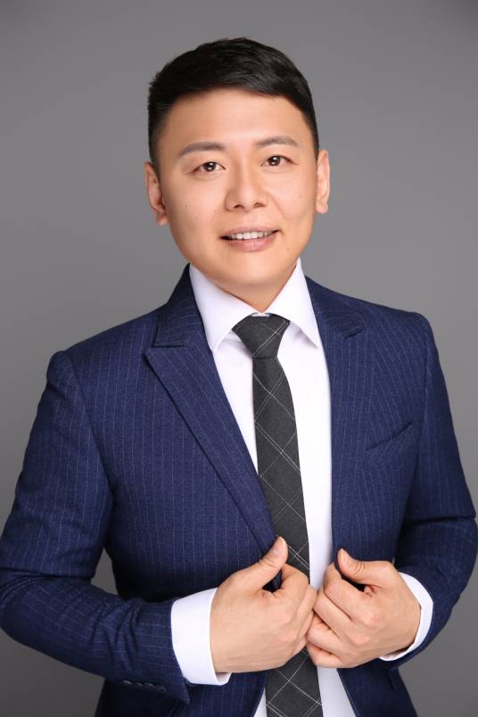 张克群（武汉大学副教授）