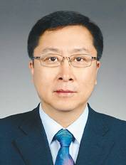 曾庆元（辽宁省沈阳市总工会原副主席）