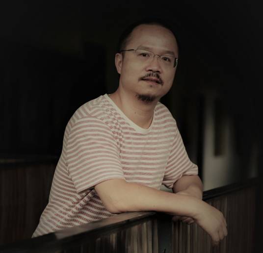 董奇（中国美术学院综合设计系副教授）