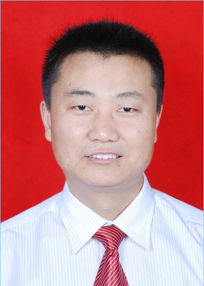 卢瑜（四川省攀枝花市经济和信息化局党组书记、局长）