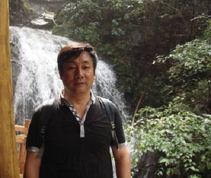 潘晓东（同济大学教授）