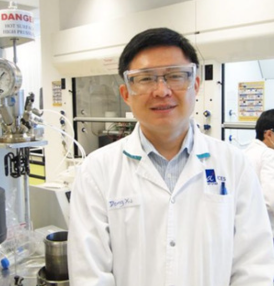 张东旭（江南大学教授）