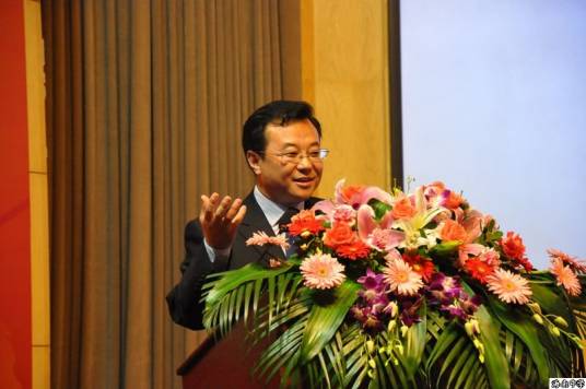 马向阳（海南省教育考试命题和评价中心主任）