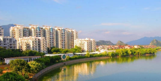 新世界花园（深圳市内住宅小区）