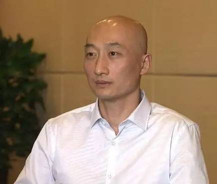 曲龙（北京政泉置业有限公司原执行董事）