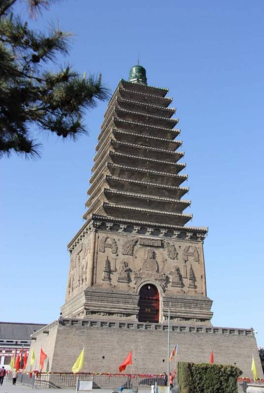 东方佛都（辽宁朝阳佛教文化概念）