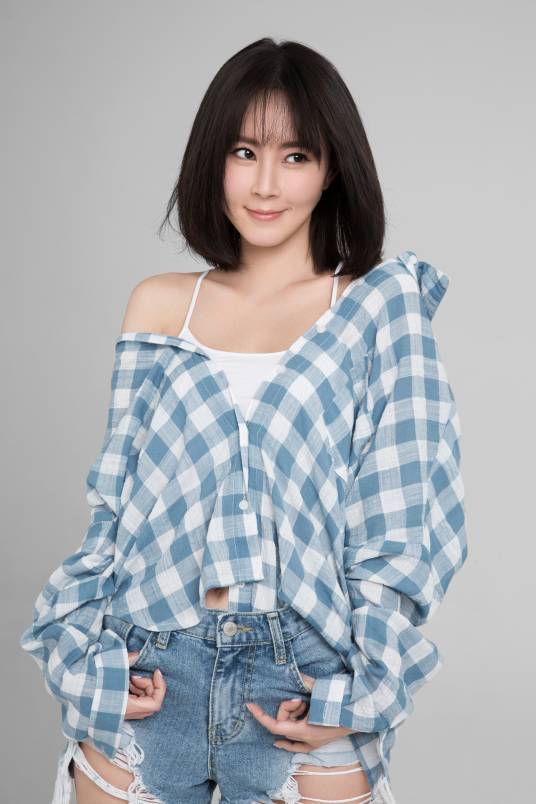 傅颖（中国香港女歌手、演员）