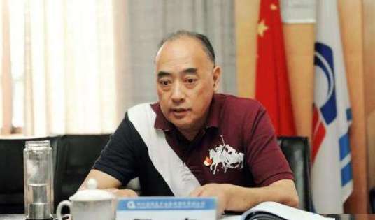 阿多（四川省煤炭产业集团有限责任公司原董事）