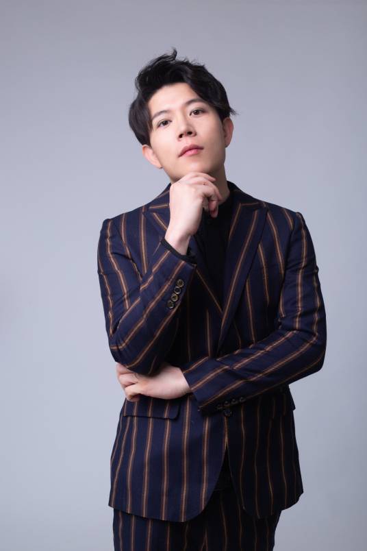 郑璐（北京卫视主持人）