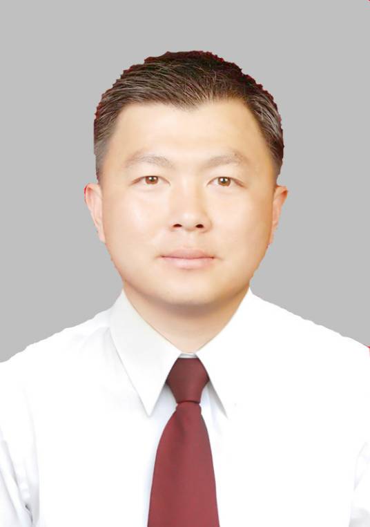 周劲（云南芒市遮放镇党委书记）