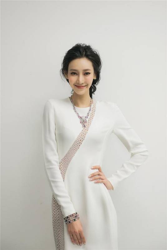 陆瑶（中国内地女模特、歌手）