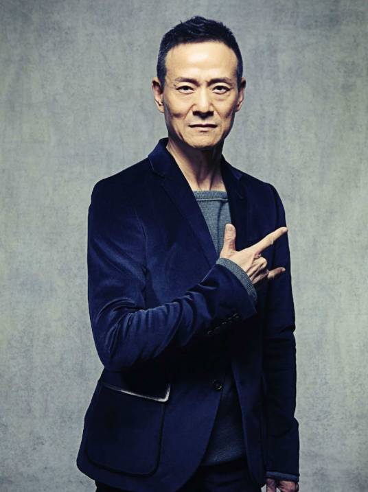 吴兴国（中国台湾男演员、剧作家、导演、教授、舞蹈家）