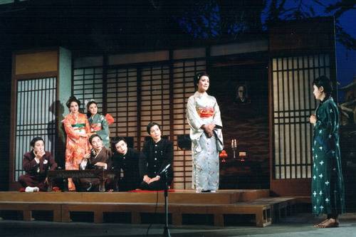 女人的一生（日本著名现代话剧）