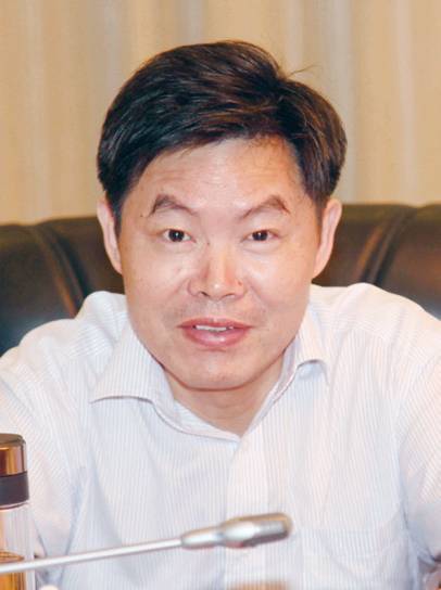 赵明伟（安徽省蚌埠市纪委原副书记）