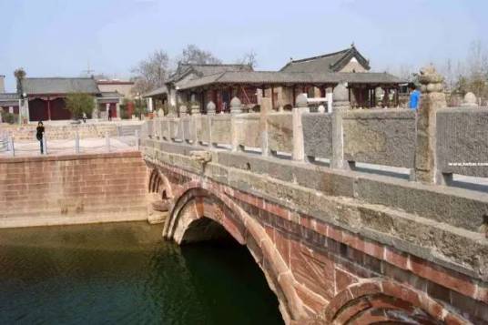 南街村（河南省永城市茴村镇南街村）